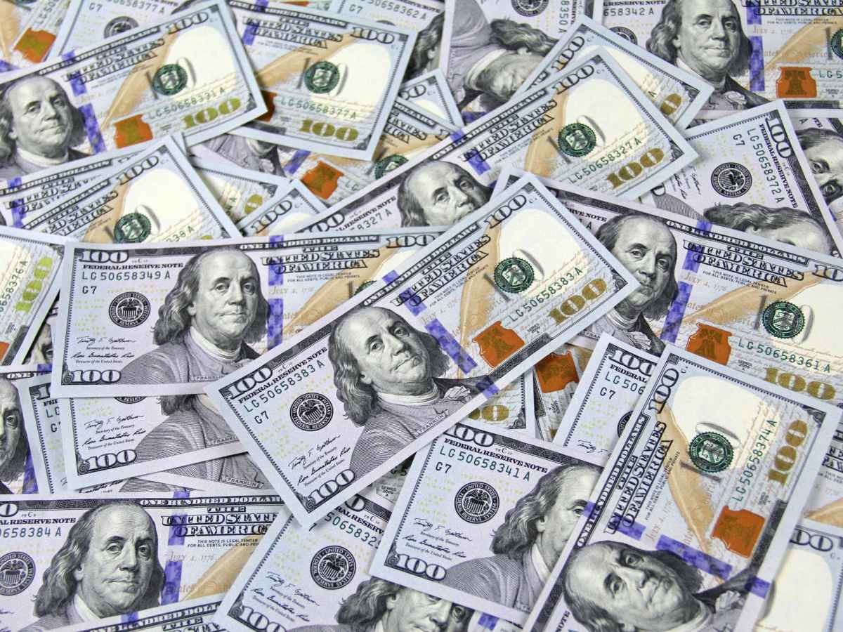 Россия получила миллиарды от продажи ископаемого топлива за 100 дней&nbsp;войны