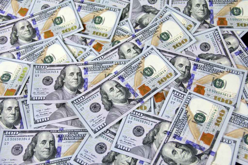 Россия получила миллиарды от продажи ископаемого топлива за 100 дней&nbsp;войны